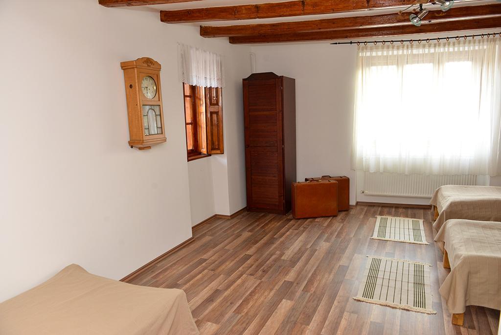 فندق Rigofuetty Vendeghaz Tiszaalpar المظهر الخارجي الصورة