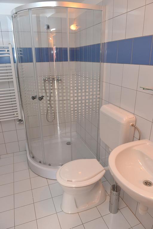 فندق Rigofuetty Vendeghaz Tiszaalpar المظهر الخارجي الصورة